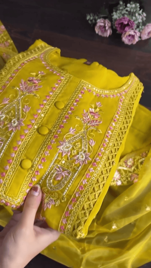 Women Embroidered Straight Kurta Set