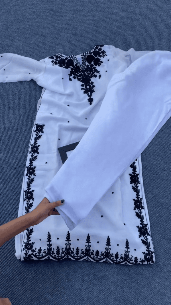 White colour cotton organza dupatta set - Image 2