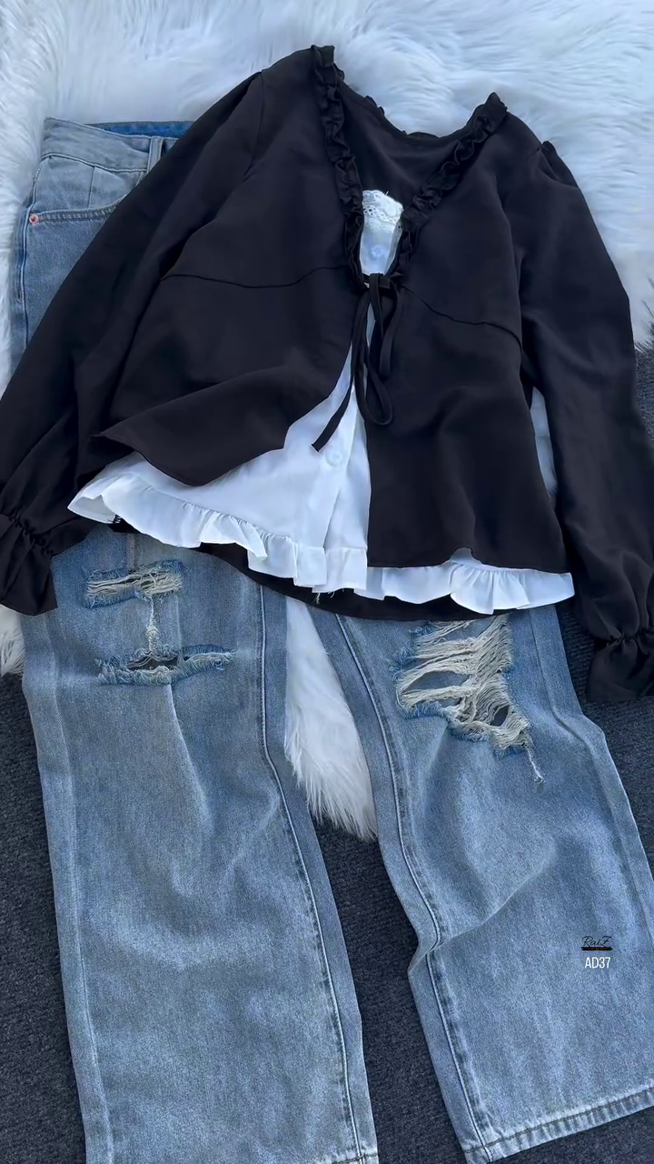 Women’s Ruffled V-Neck Button Blouse with Lace Accent - Image 4