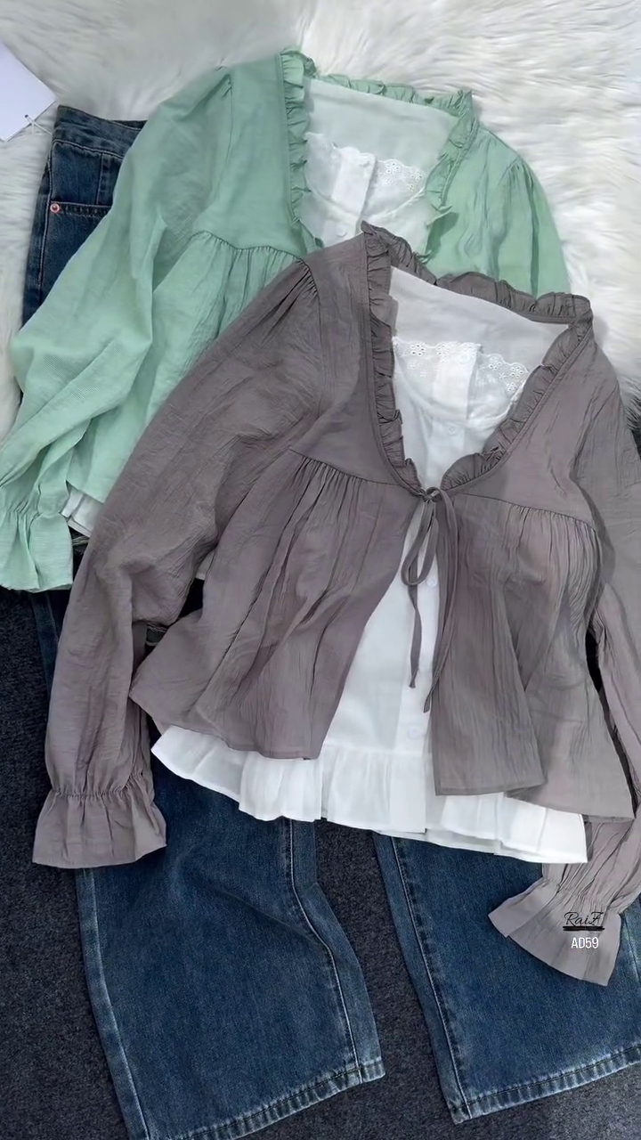 Ruffled Layered Blouse with Inner Top - Image 4