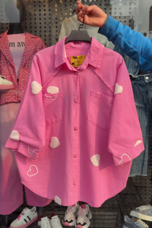💖 Trendy Oversized Pink Heart Shirt – Now in 5 Colors! 💖