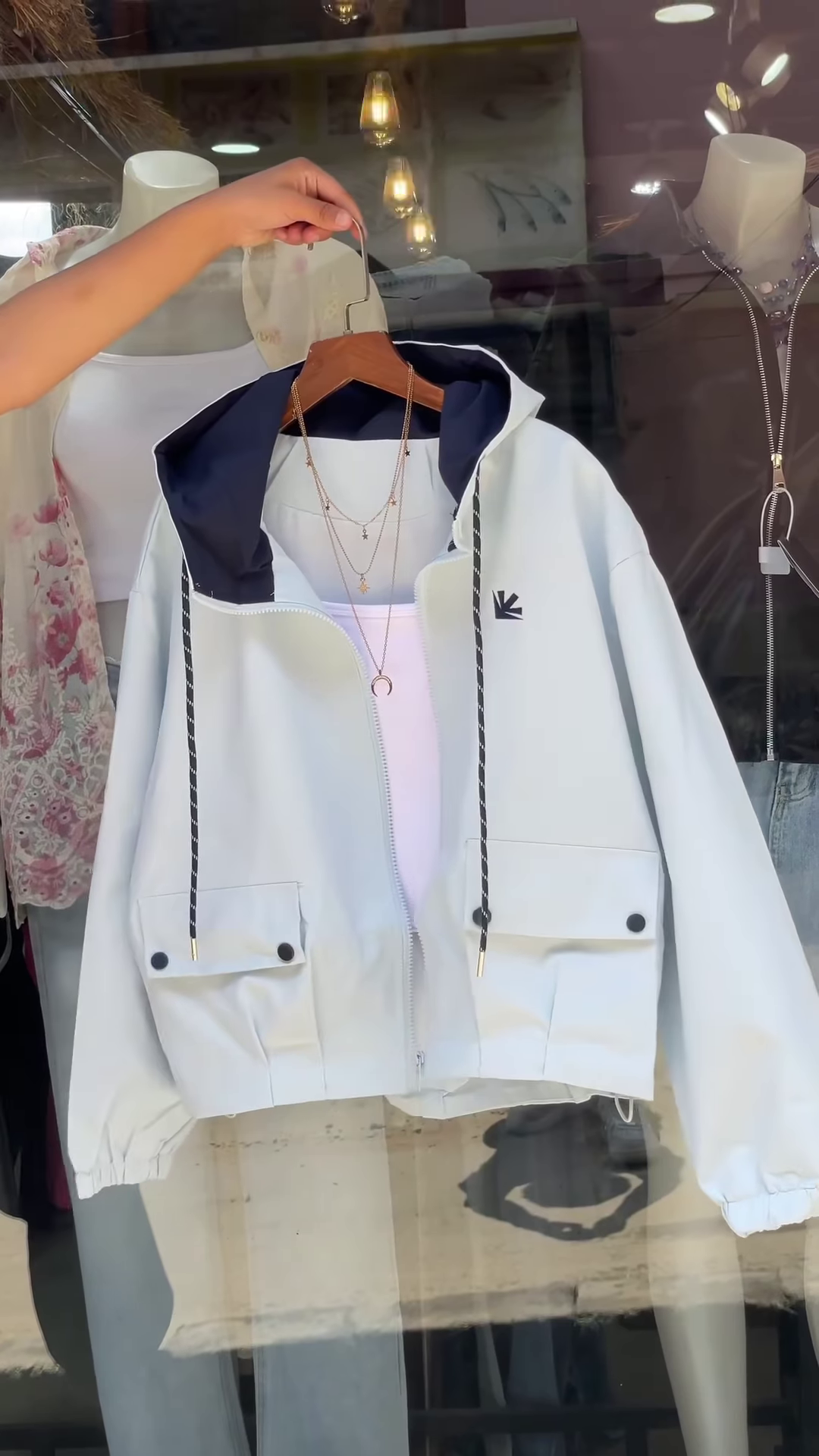 Contrast-Hood Zip-Up Jackets 🧥🎨 – Navy, Red & White Variants with Layered Styling - Image 4