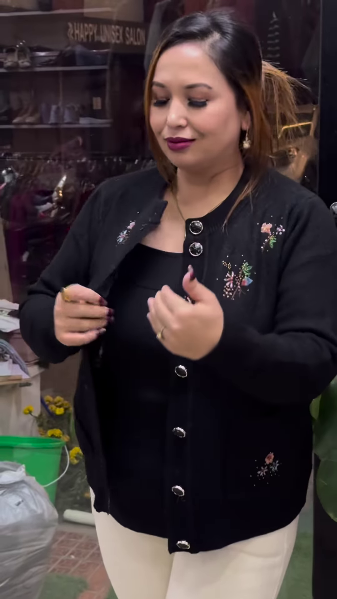 Embroidered Knit Cardigans π§₯πΈ β Available in 10 Vibrant Colors with Floral & Textured Detailing - Image 5