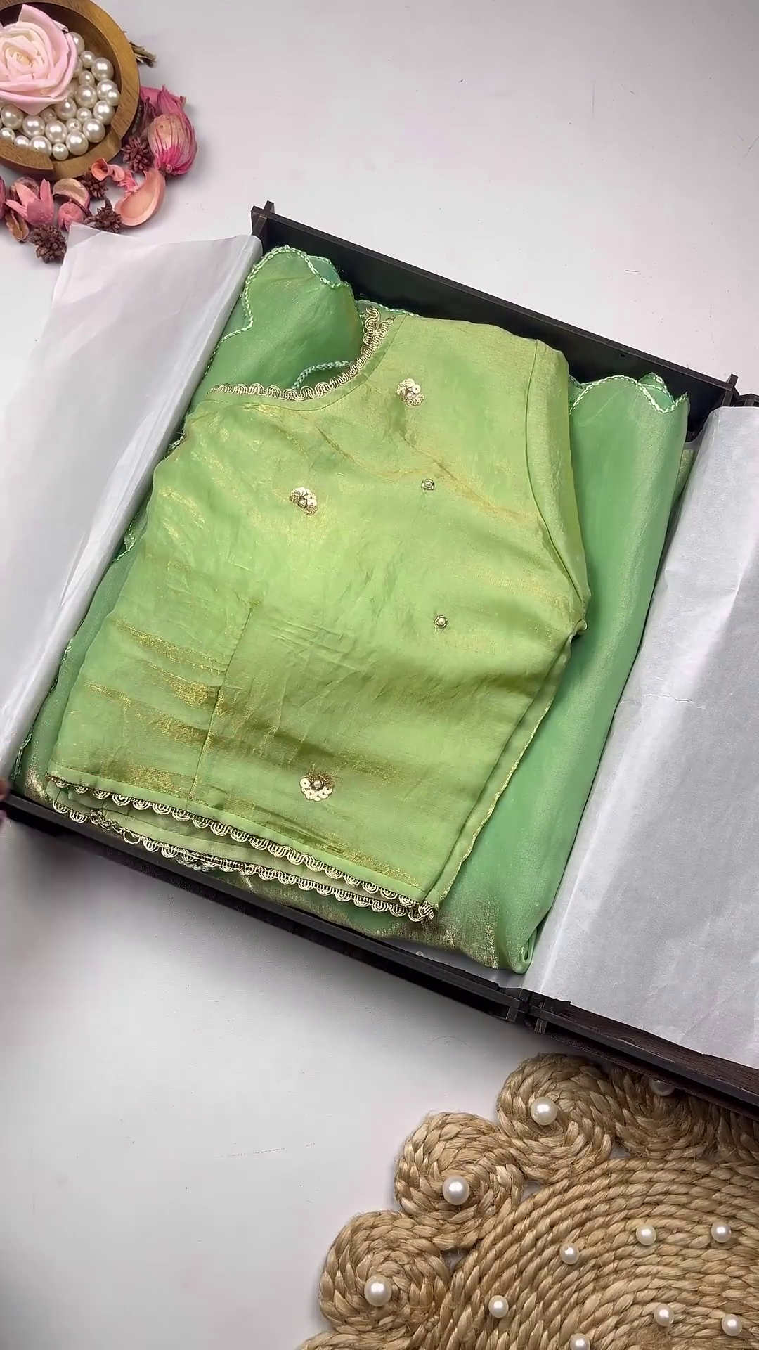 Mint Green Shimmer Silk Saree with Scalloped Zari and Sequin Accents - Image 4