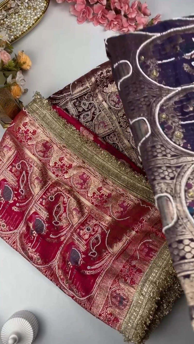 Regal Banarasi Silk Zari Woven Saree with Intricate Border β Available in Royal Purple & Deep Fuchsia