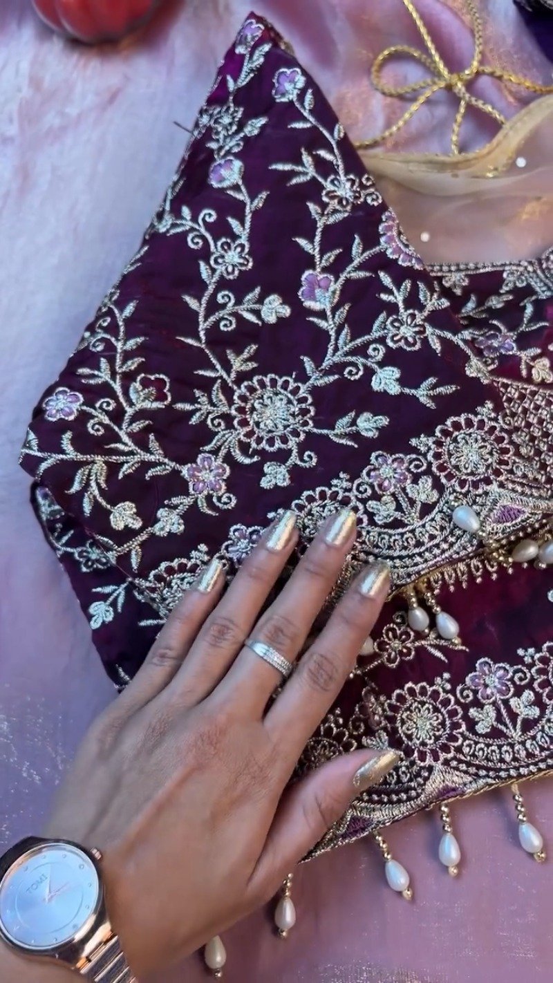 Elegant Deep Plum Velvet & Shimmer Organza Saree Set β A Statement of Regal Sophistication - Image 9