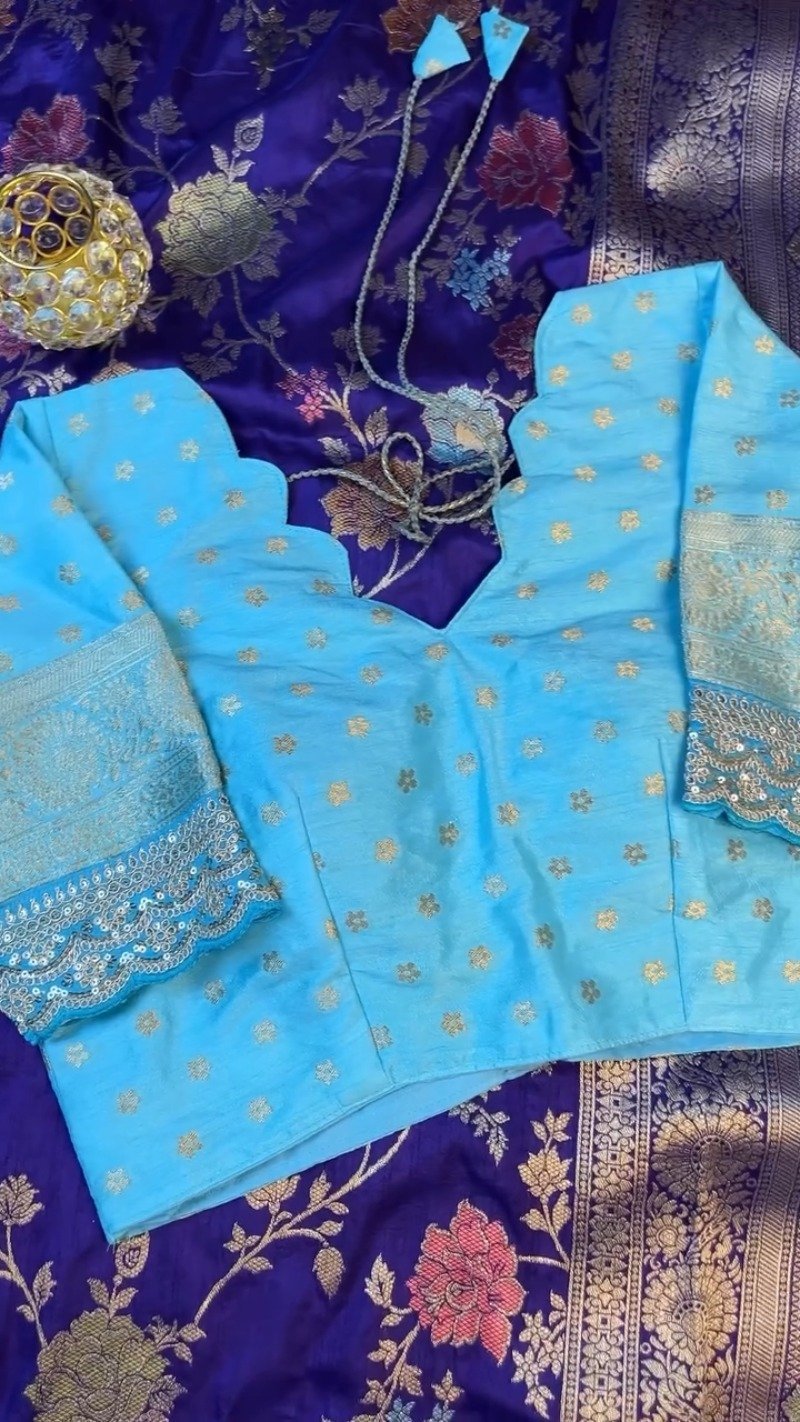 Royal Purple & Sky Blue Scalloped Border Banarasi Silk Saree Set β Available in Royal Purple & Sky Blue - Image 6