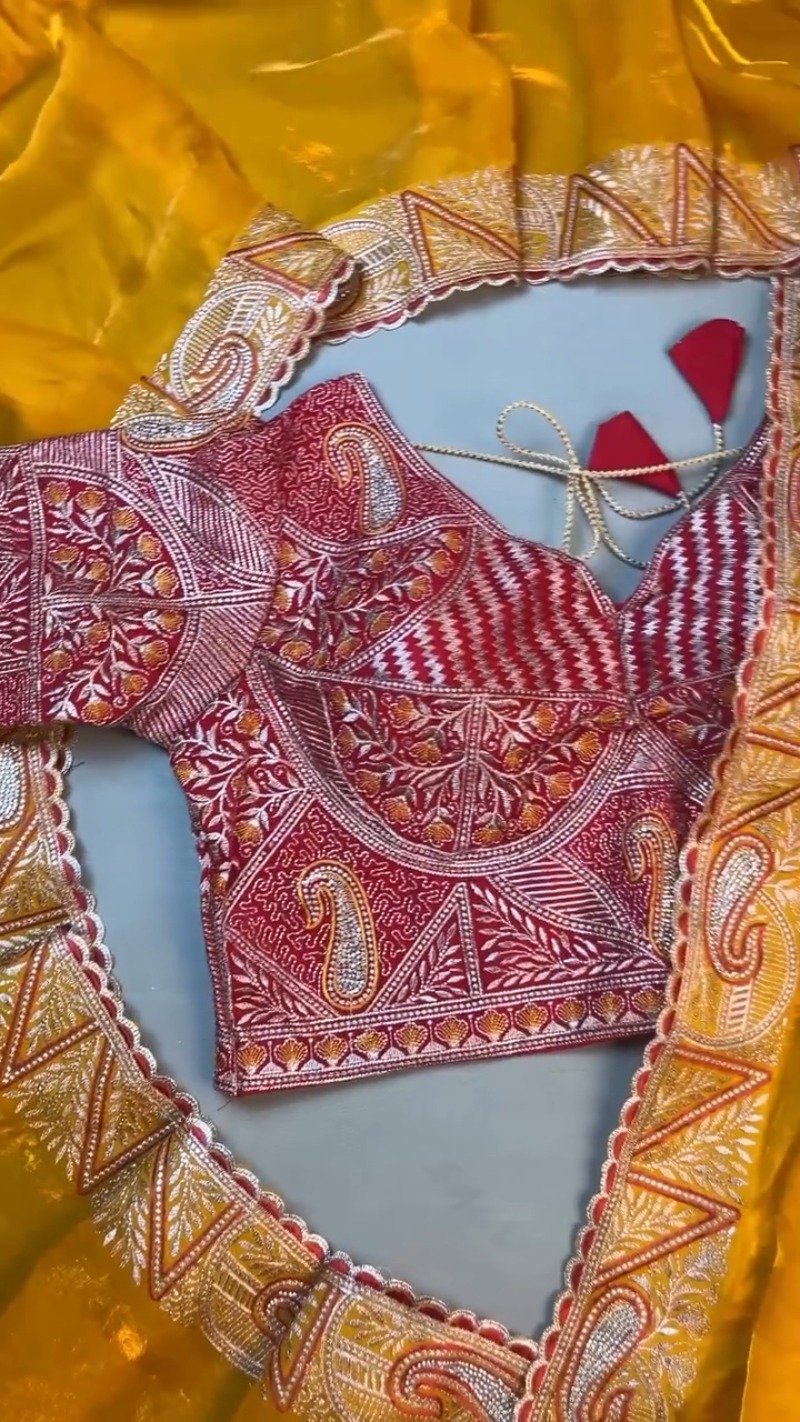 Radiant Hand-Embroidered Zardosi Saree and Blouse Set โ Available in Vibrant Yellow & Classic Red