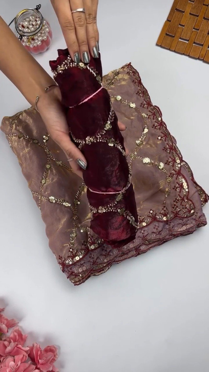 Embroidered Velvet & Organza Co-ord Set with Sequin Detailing β Available in Maroon & Dusty Pink