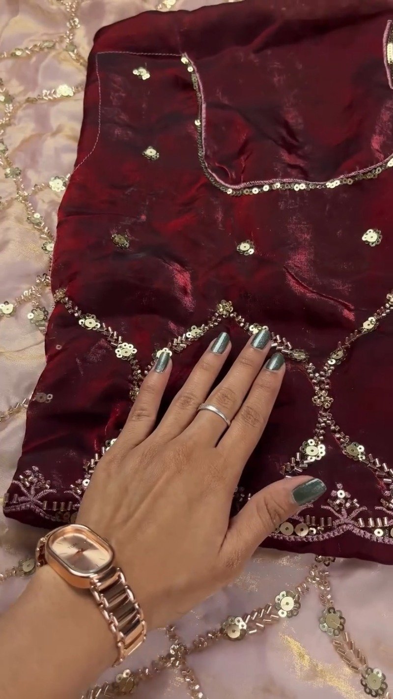 Embroidered Velvet & Organza Co-ord Set with Sequin Detailing β Available in Maroon & Dusty Pink - Image 4